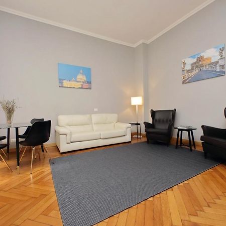 Casa Pres Appartamento Roma Esterno foto